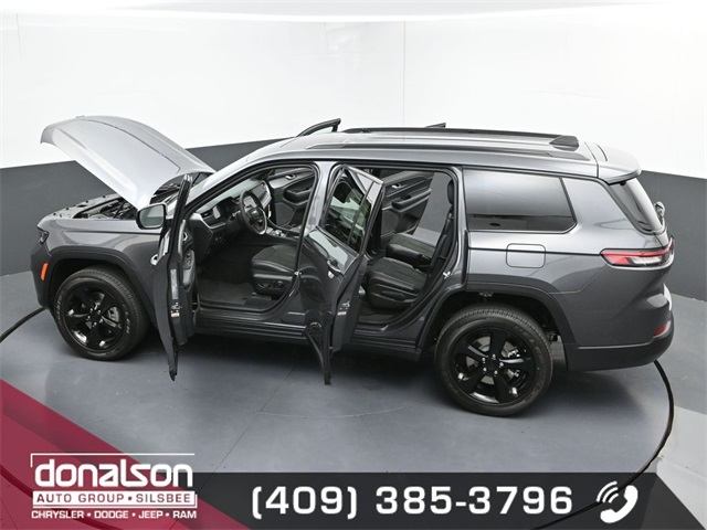 new 2025 Jeep Grand Cherokee L car, priced at $43,975