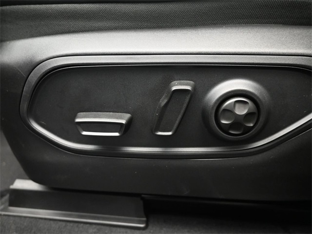 new 2025 Jeep Grand Cherokee L car, priced at $43,975