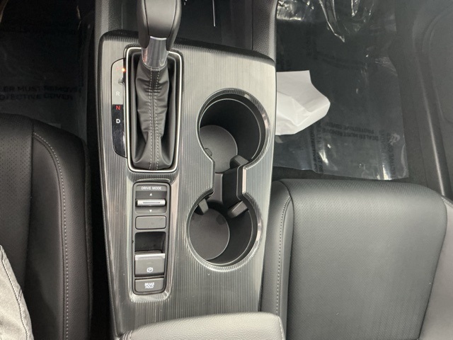 used 2025 Honda Civic Hybrid car, priced at $30,650