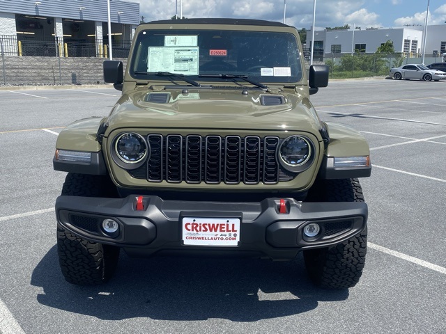 new 2025 Jeep Wrangler car, priced at $45,836