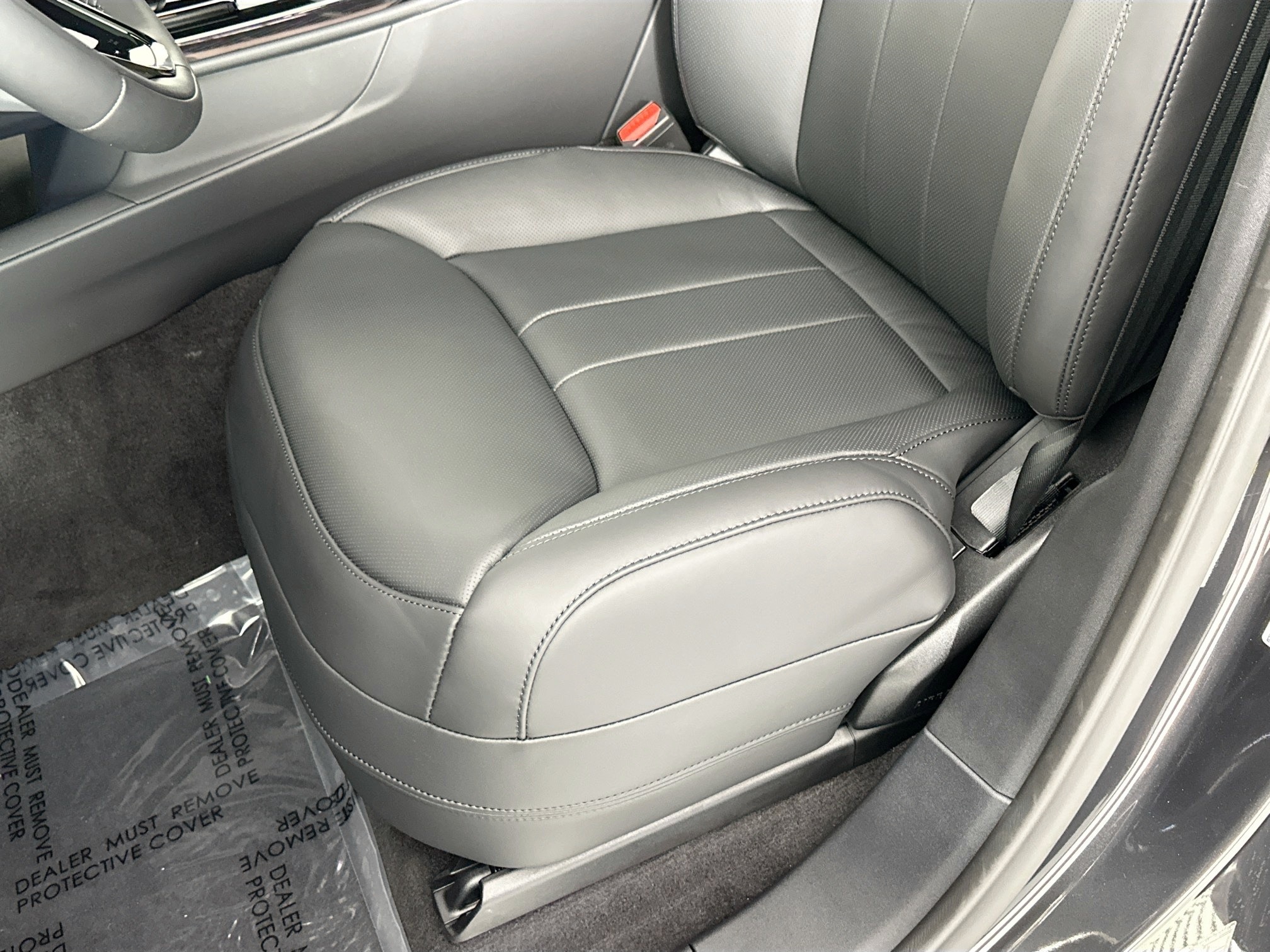 new 2025 Land Rover Range Rover Sport car, priced at $116,030