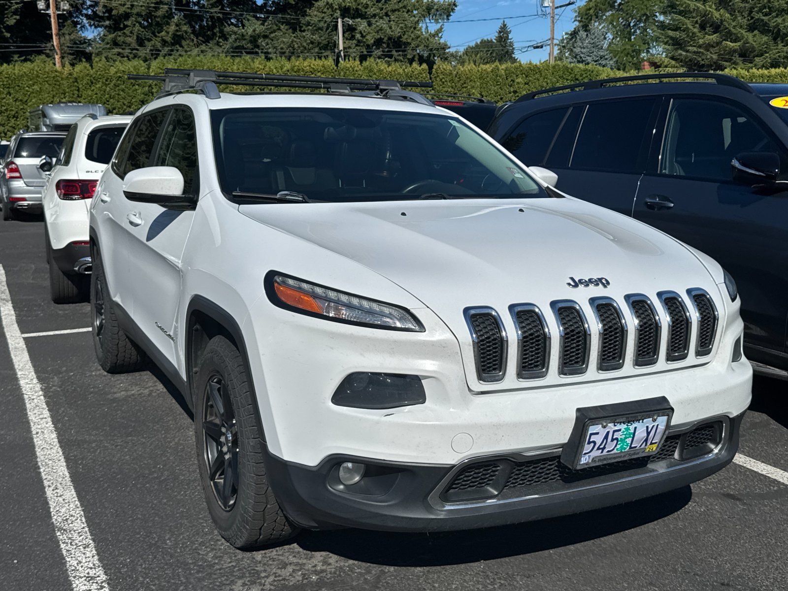 used 2014 Jeep Cherokee car, priced at $9,880