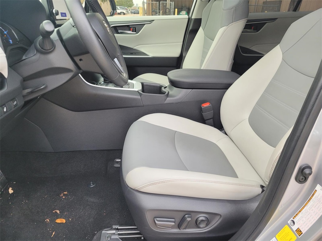 used 2024 Toyota RAV4 Hybrid car, priced at $35,725