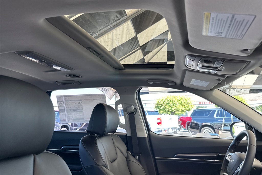 new 2025 Kia Telluride car, priced at $43,119