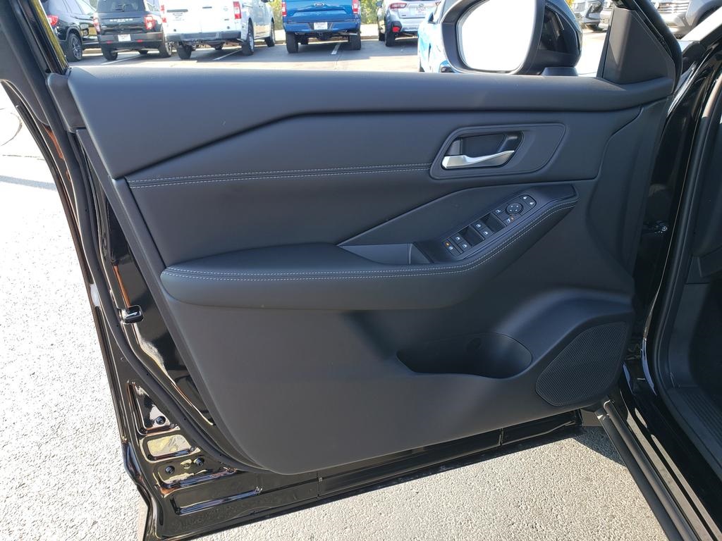 new 2026 Nissan Rogue car, priced at $33,067