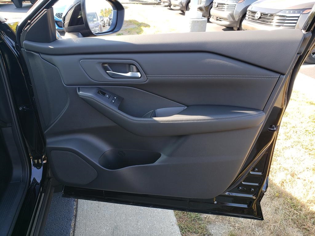 new 2026 Nissan Rogue car, priced at $33,067