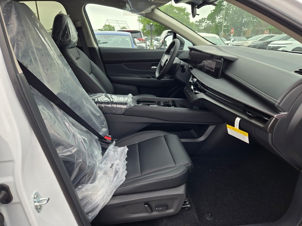 new 2025 Nissan Murano car, priced at $44,075