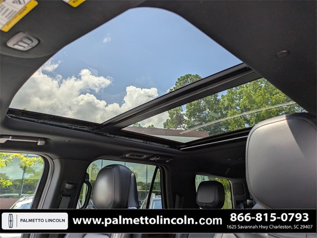 used 2021 Lincoln Navigator car, priced at $38,387