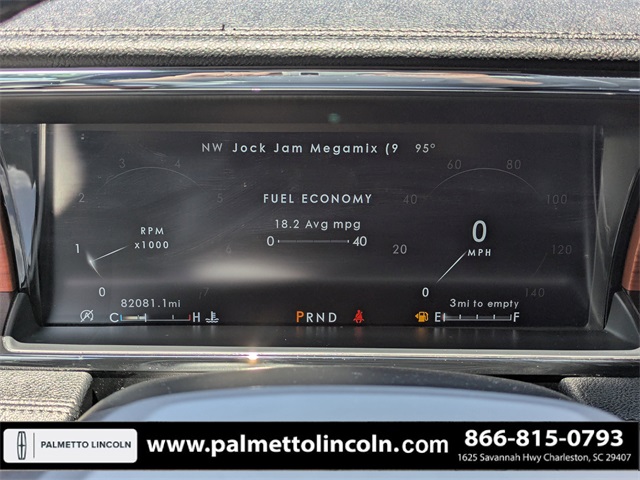 used 2021 Lincoln Navigator car, priced at $38,387