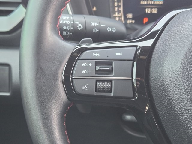 used 2025 Honda Pilot car, priced at $51,900