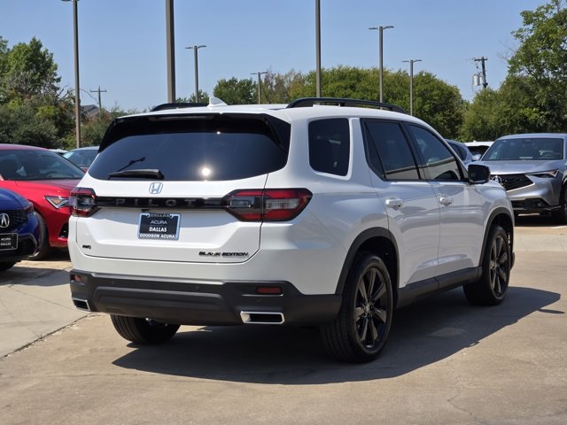 used 2025 Honda Pilot car, priced at $51,900