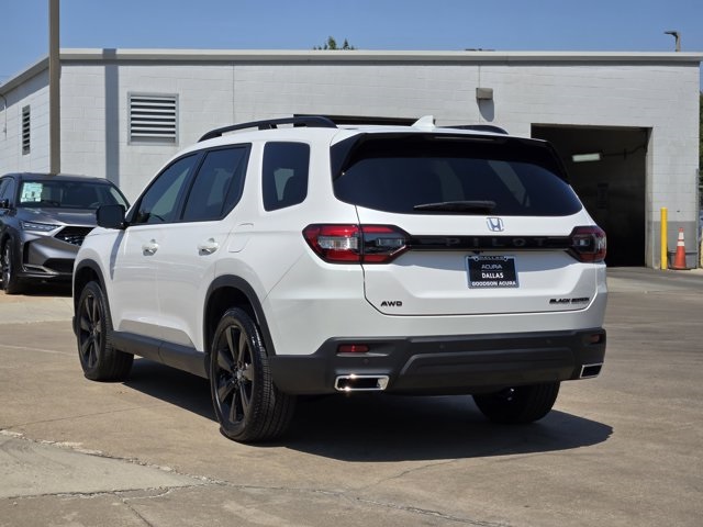 used 2025 Honda Pilot car, priced at $51,900