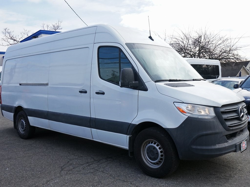 used 2022 Mercedes-Benz Sprinter 2500 car, priced at $25,995