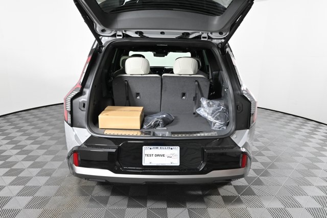 new 2026 Kia EV9 car, priced at $72,450