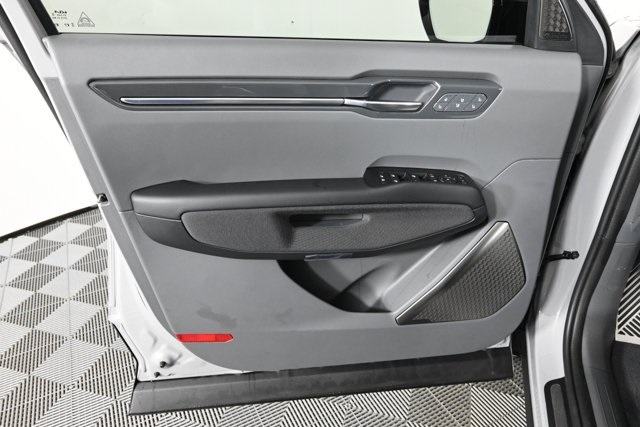 new 2026 Kia EV9 car, priced at $72,450