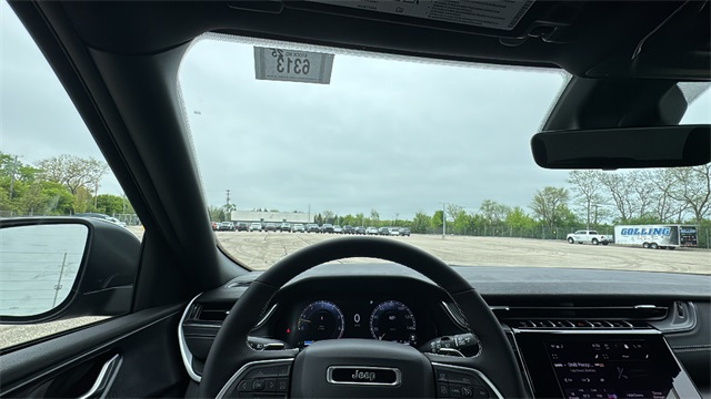 new 2025 Jeep Grand Cherokee car, priced at $42,848