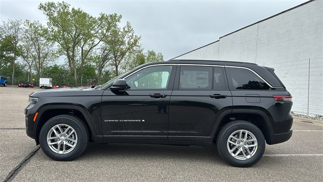 new 2025 Jeep Grand Cherokee car, priced at $42,848