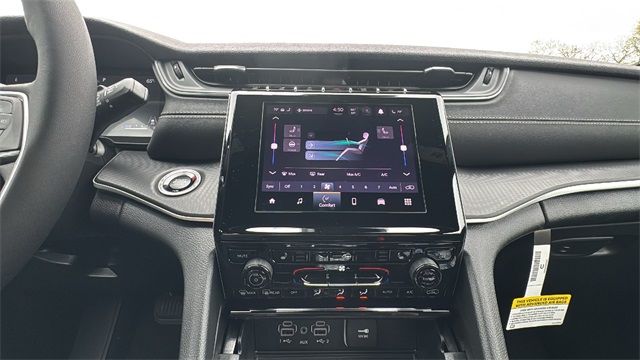 new 2025 Jeep Grand Cherokee car, priced at $42,848