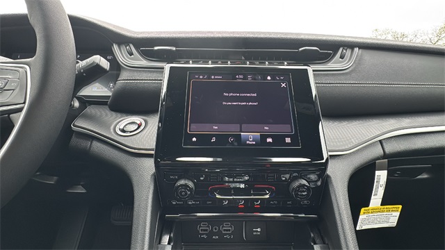 new 2025 Jeep Grand Cherokee car, priced at $42,848