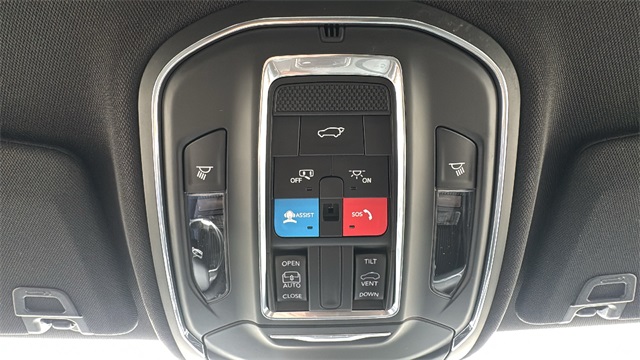 new 2025 Jeep Grand Cherokee car, priced at $42,848
