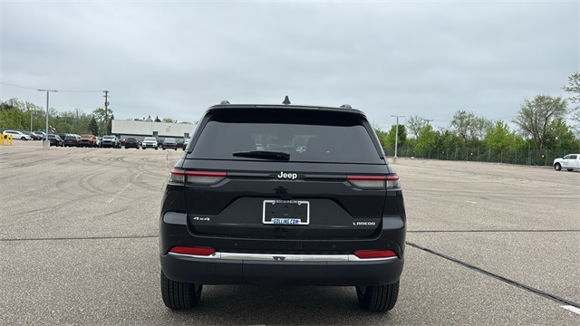 new 2025 Jeep Grand Cherokee car, priced at $42,848