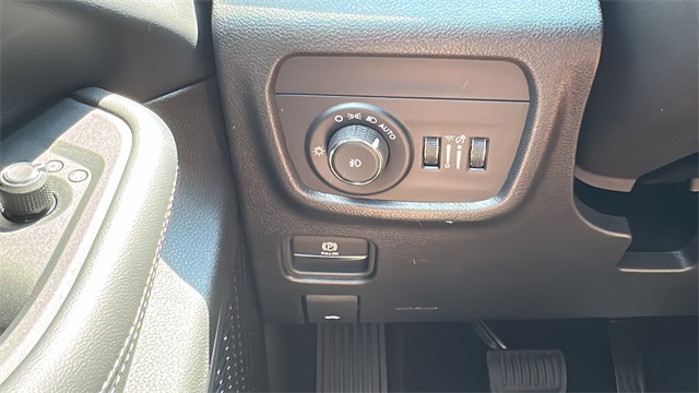 new 2025 Jeep Grand Cherokee car, priced at $45,025