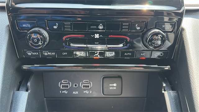 new 2025 Jeep Grand Cherokee car, priced at $45,025