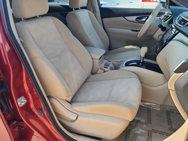 used 2015 Nissan Rogue car, priced at $11,700
