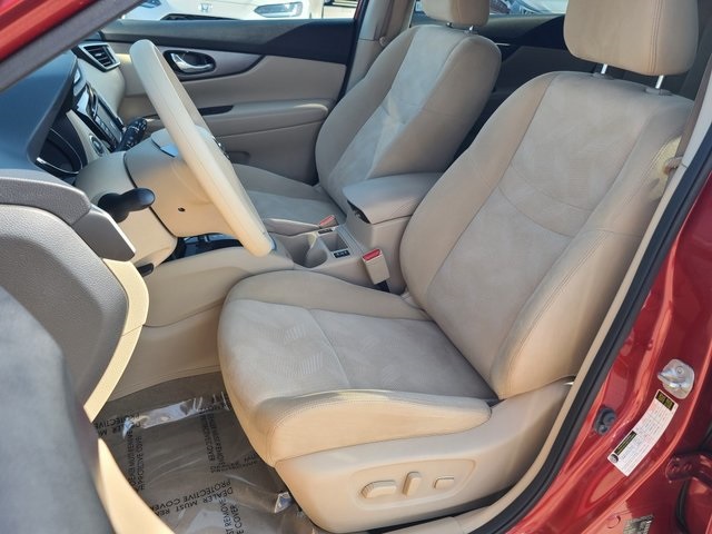 used 2015 Nissan Rogue car, priced at $11,700