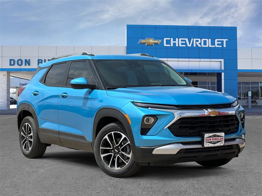 new 2025 Chevrolet TrailBlazer car, priced at $29,365