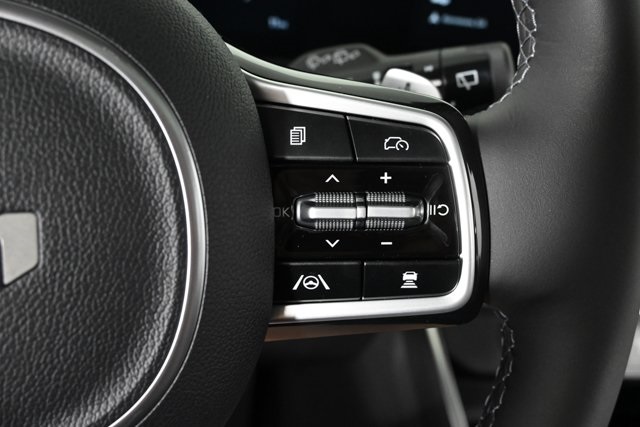 new 2026 Kia Carnival Hybrid car, priced at $56,105