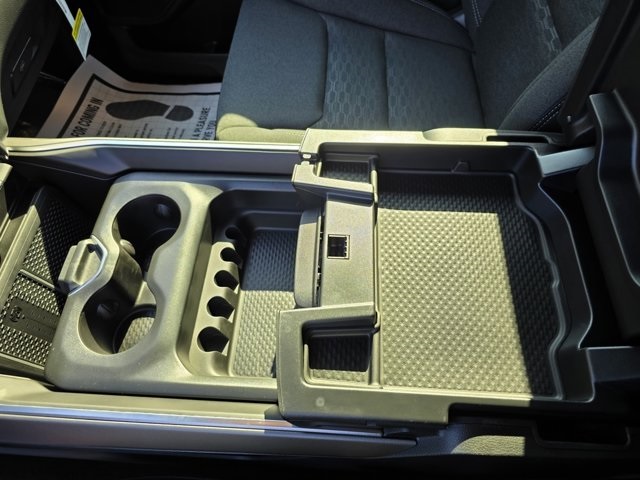 new 2025 Ram 1500 car, priced at $43,845