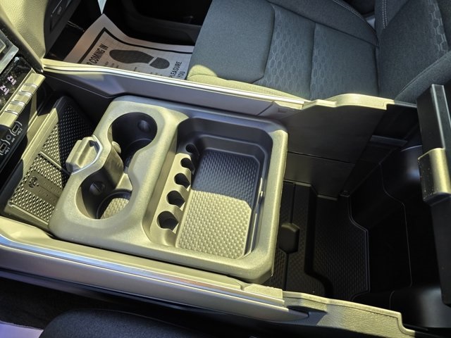 new 2025 Ram 1500 car, priced at $43,845