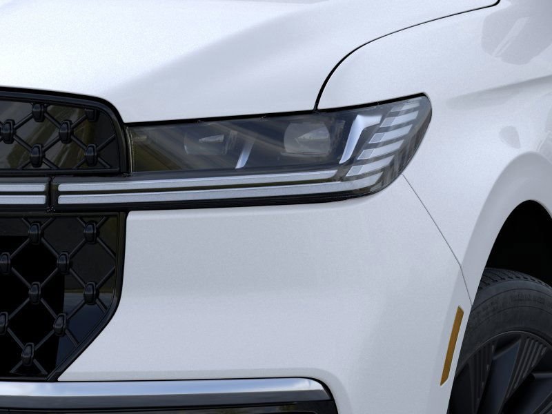 new 2025 Lincoln Navigator car, priced at $112,050