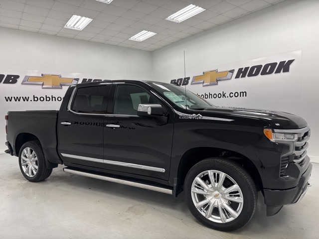 used 2024 Chevrolet Silverado 1500 car, priced at $55,310