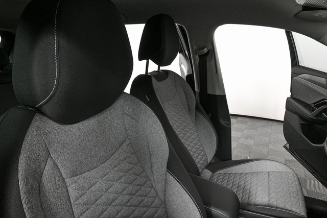 new 2025 Volkswagen Tiguan car, priced at $33,724