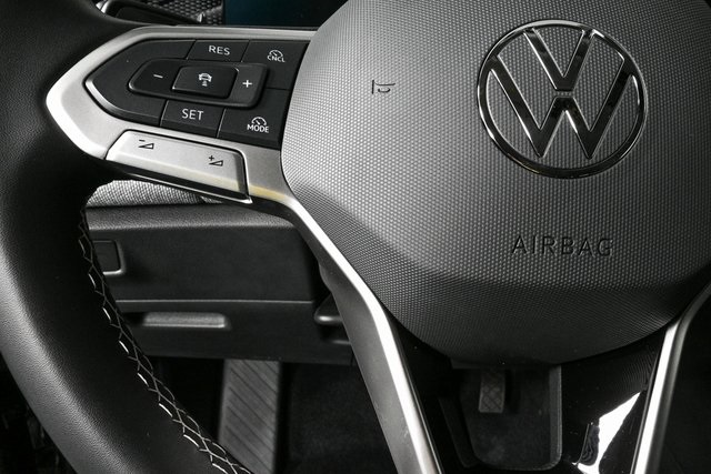 new 2025 Volkswagen Tiguan car, priced at $33,724