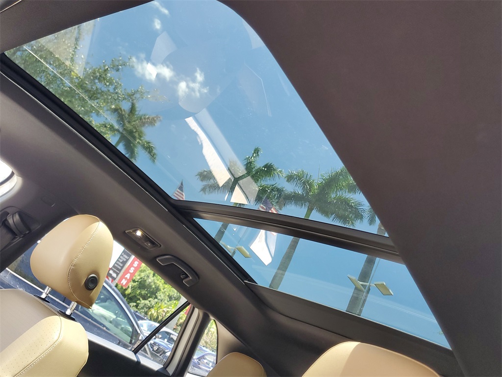 used 2020 Volkswagen Atlas Cross Sport car, priced at $23,995