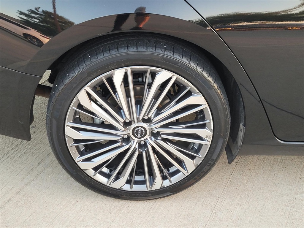 used 2023 Nissan Altima car, priced at $18,795