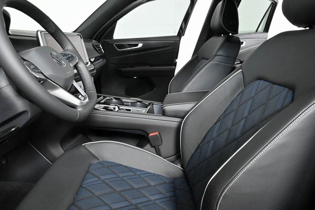 new 2025 Volkswagen Atlas Cross Sport car, priced at $53,851
