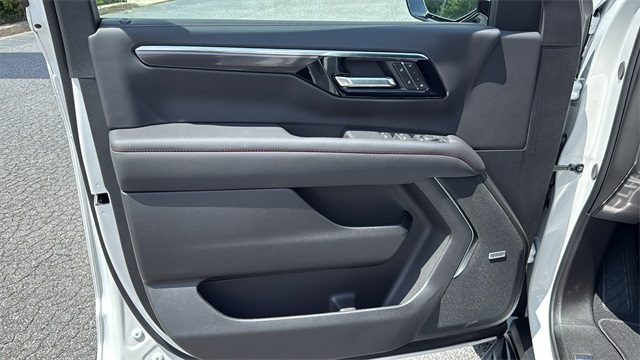 new 2025 Chevrolet Tahoe car, priced at $77,320