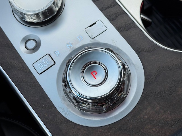 new 2025 Genesis GV80 car, priced at $77,270