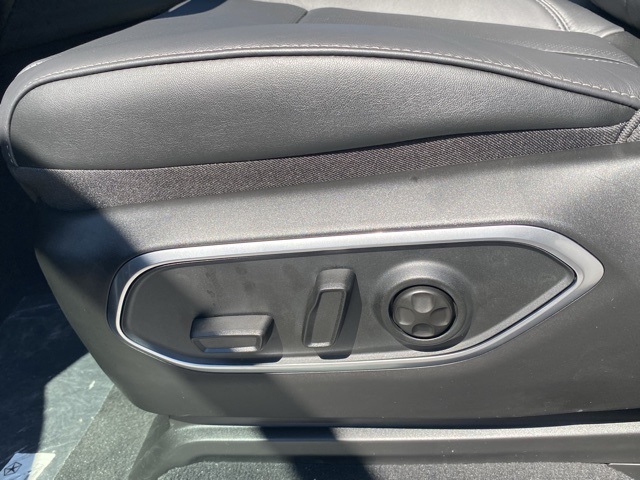 new 2025 Jeep Wagoneer L car, priced at $74,480
