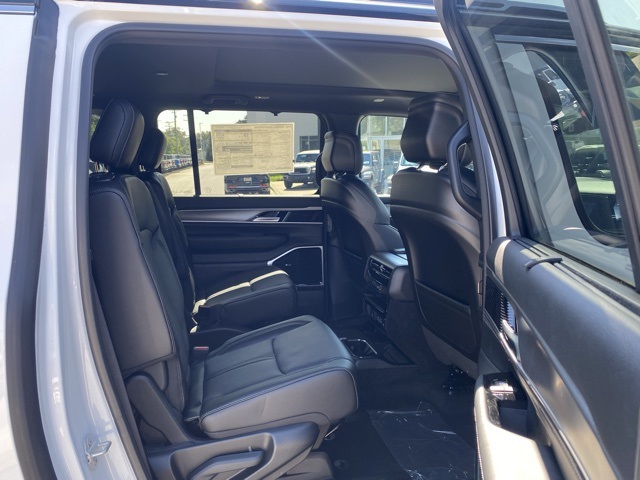 new 2025 Jeep Wagoneer L car, priced at $74,480