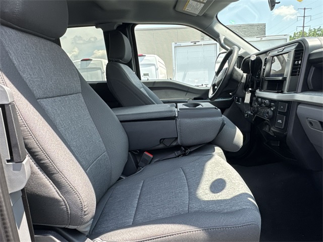 new 2025 Ford F-350SD car, priced at $61,231