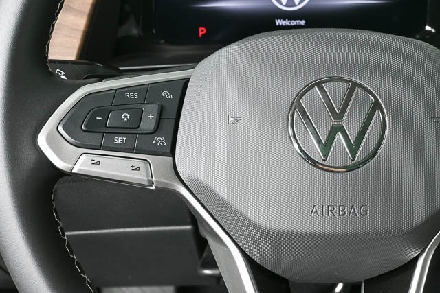 new 2025 Volkswagen Atlas car, priced at $44,337