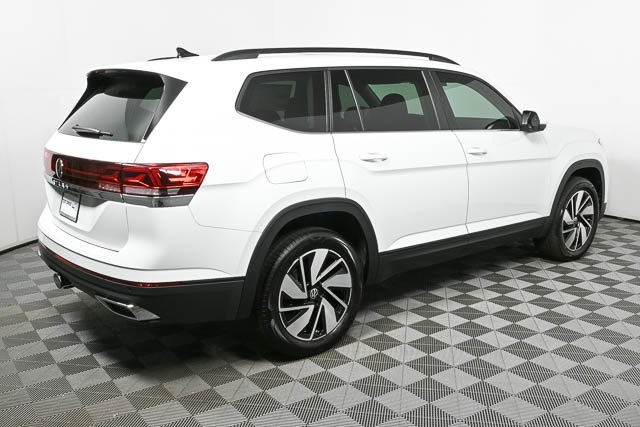 new 2025 Volkswagen Atlas car, priced at $44,337