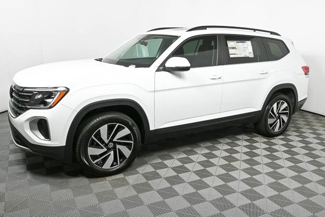 new 2025 Volkswagen Atlas car, priced at $44,337