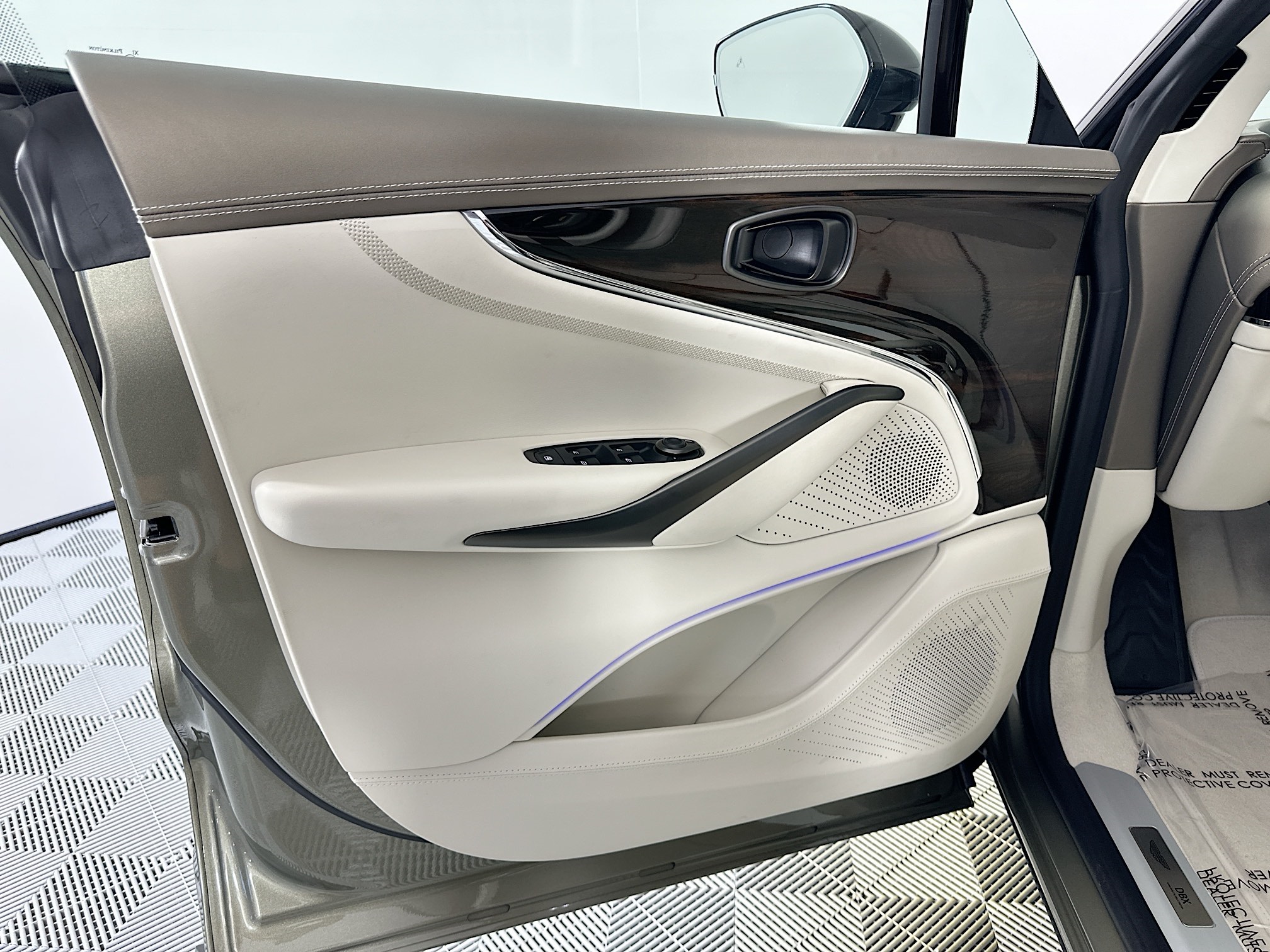 new 2025 Aston Martin DBX 707 car, priced at $304,935