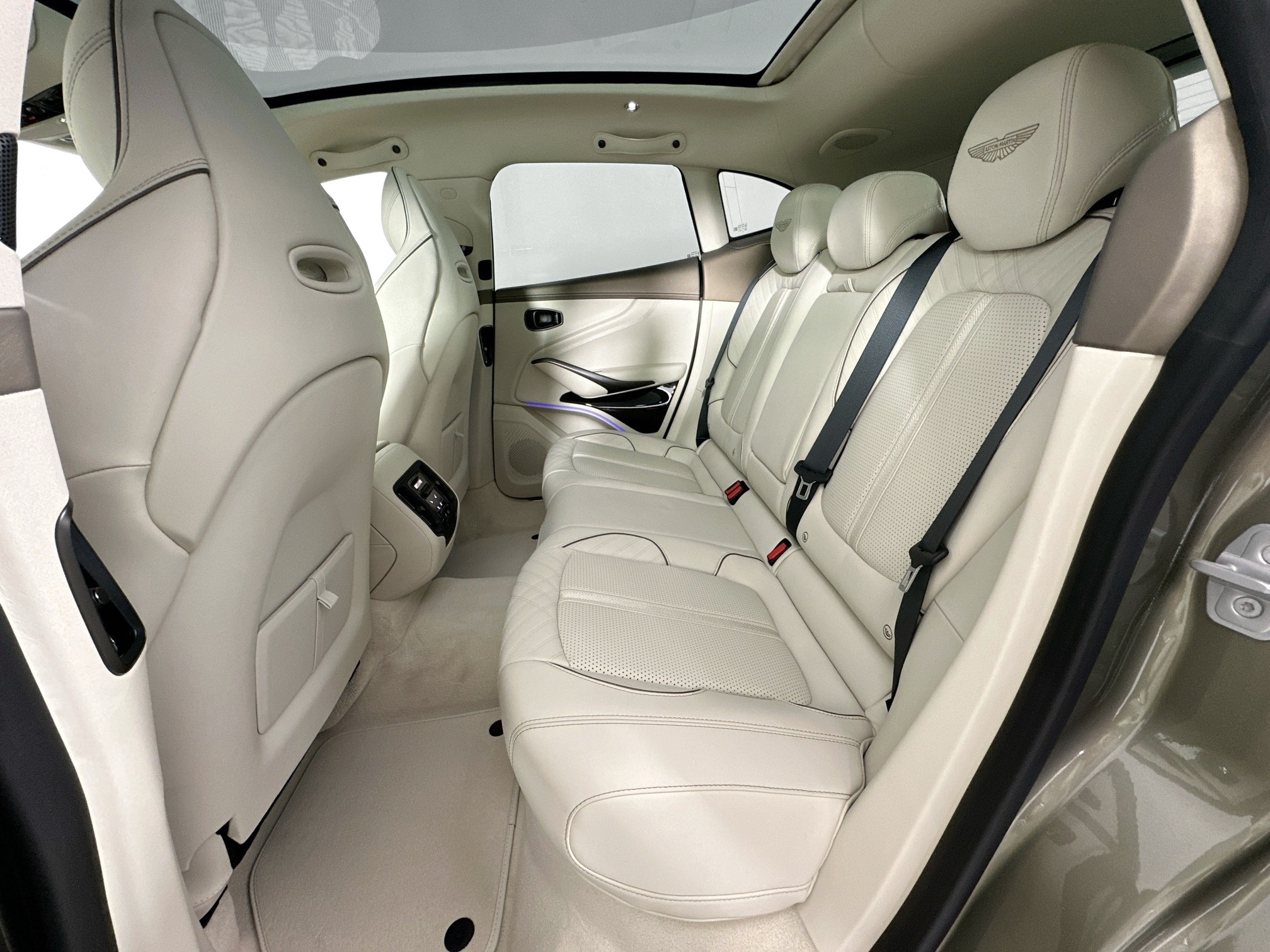 new 2025 Aston Martin DBX 707 car, priced at $304,935